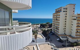 Apartamento Junto A Praia Com Piscina.